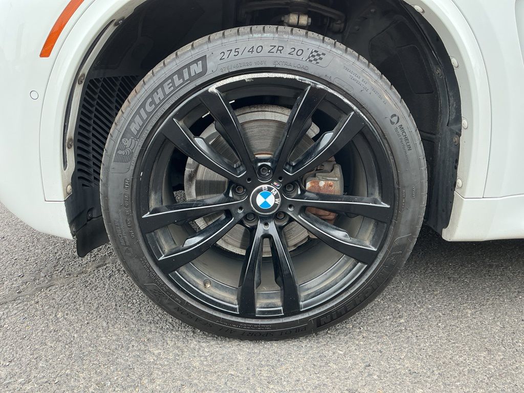 Thumbnail: 2017 BMW X5 - 7
