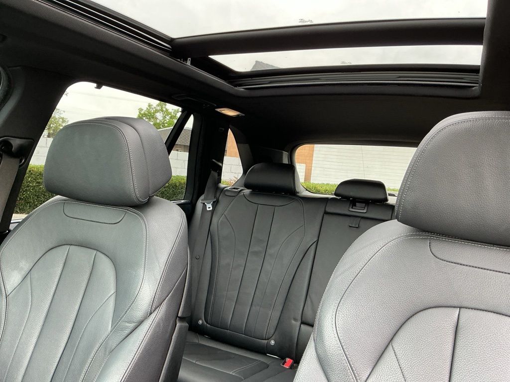 Thumbnail: 2017 BMW X5 - 11