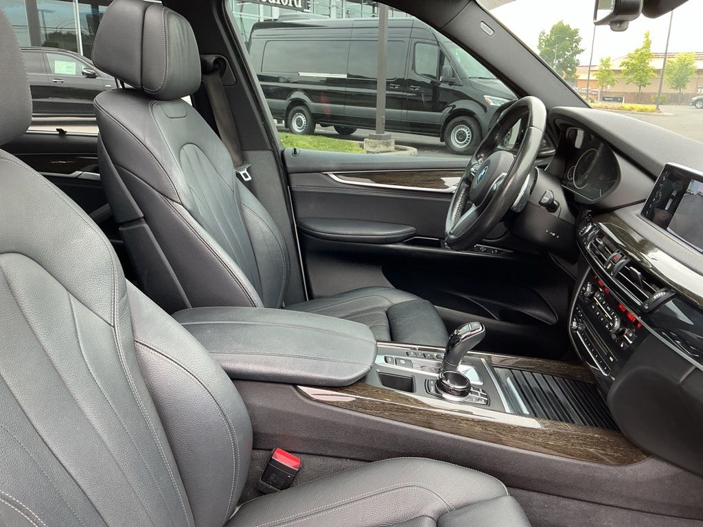 Thumbnail: 2017 BMW X5 - 27