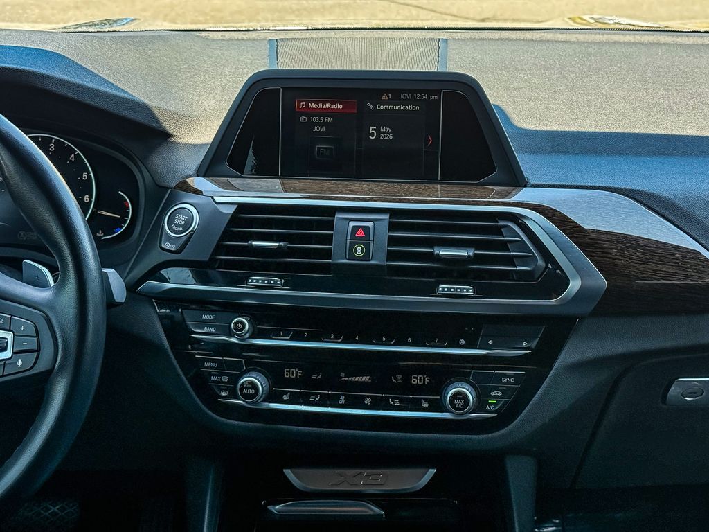Thumbnail: 2019 BMW X3 - 12