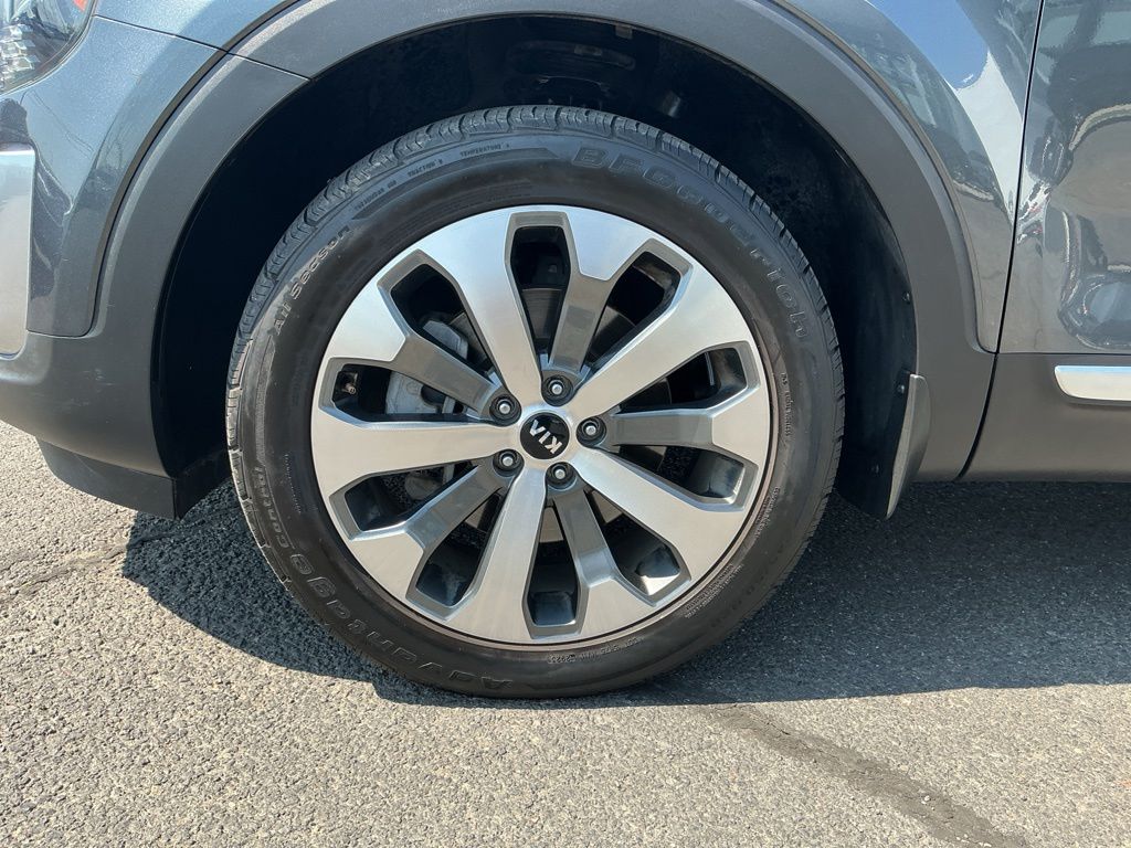 Thumbnail: 2021 Kia Telluride - 7