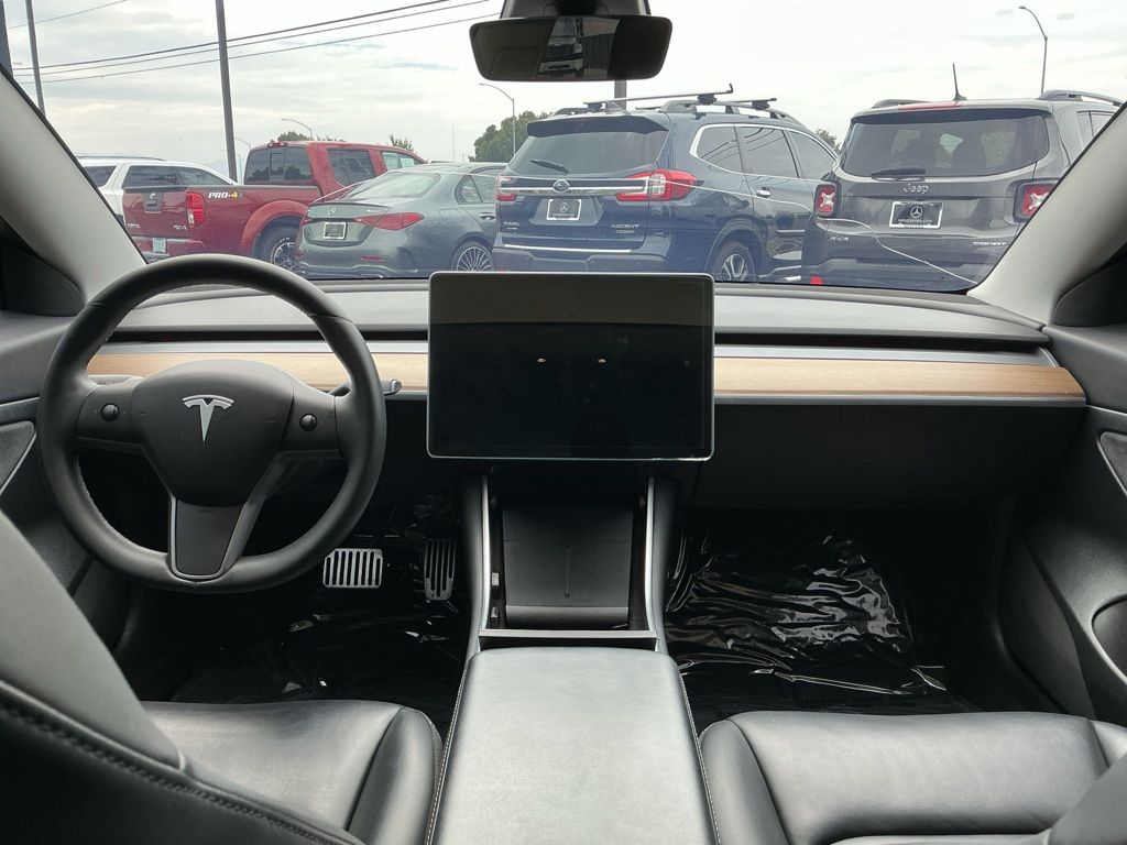 Thumbnail: 2020 Tesla Model 3 - 2