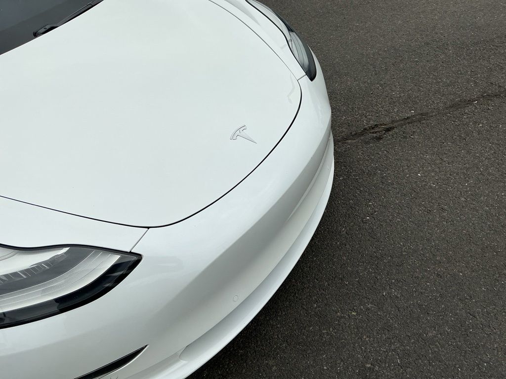 Thumbnail: 2020 Tesla Model 3 - 9