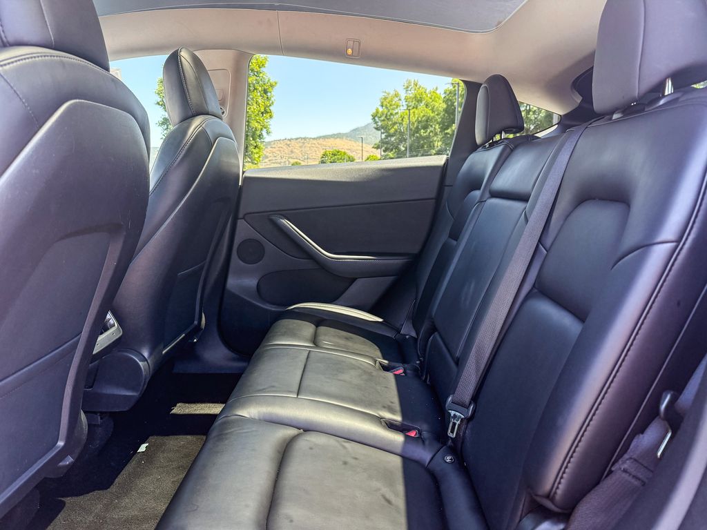 Thumbnail: 2021 Tesla Model Y - 12