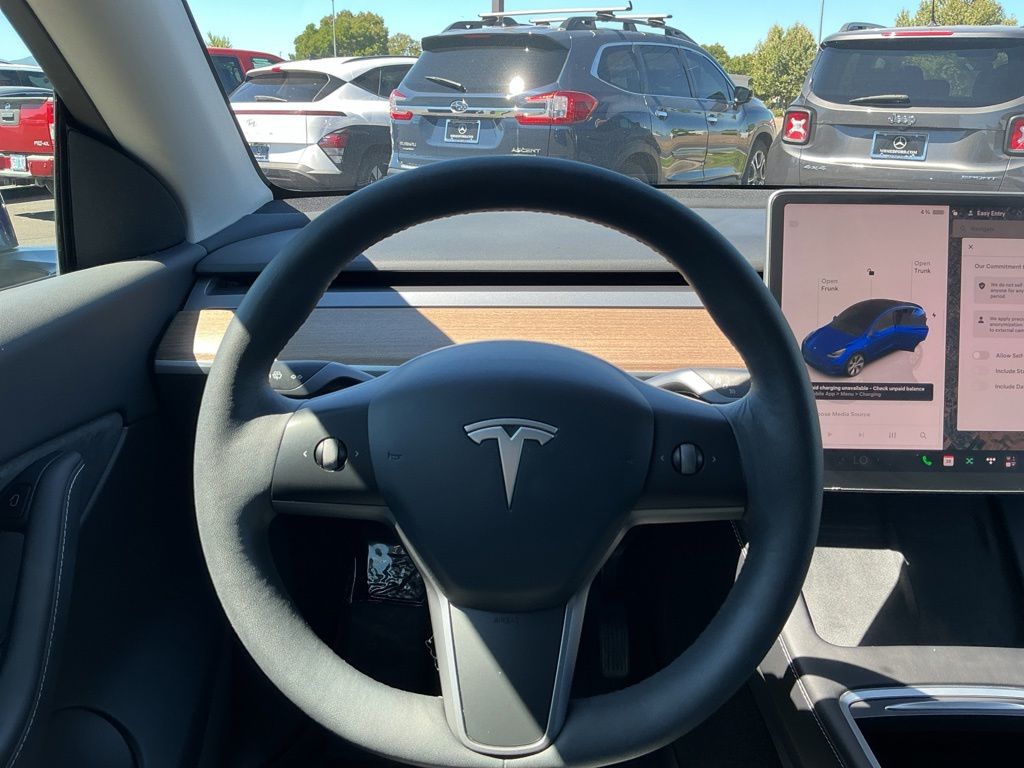 Thumbnail: 2022 Tesla Model Y - 12