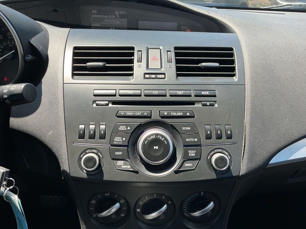 Thumbnail: 2012 Mazda Mazda3 - 13