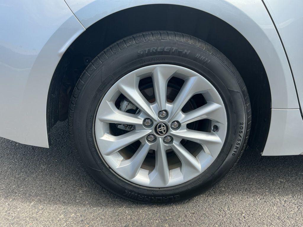 Thumbnail: 2020 Toyota Corolla - 18