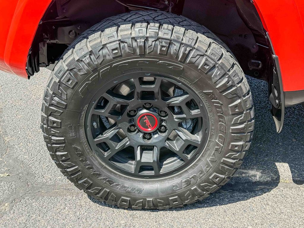 Thumbnail: 2023 Toyota 4Runner - 21