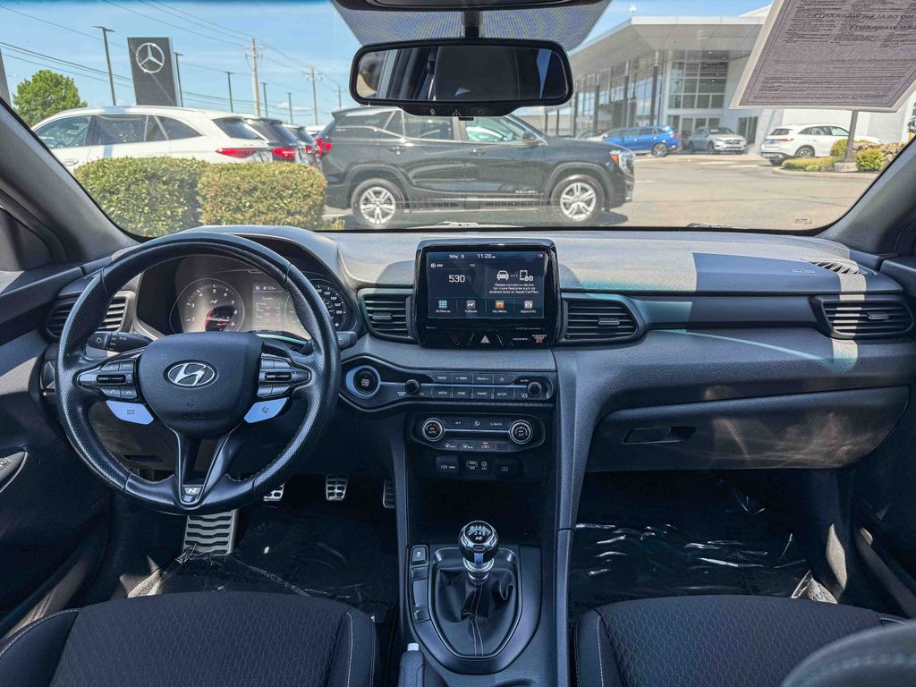 Thumbnail: 2020 Hyundai Veloster - 2