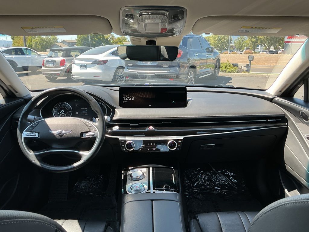 Thumbnail: 2023 Genesis G80 - 12