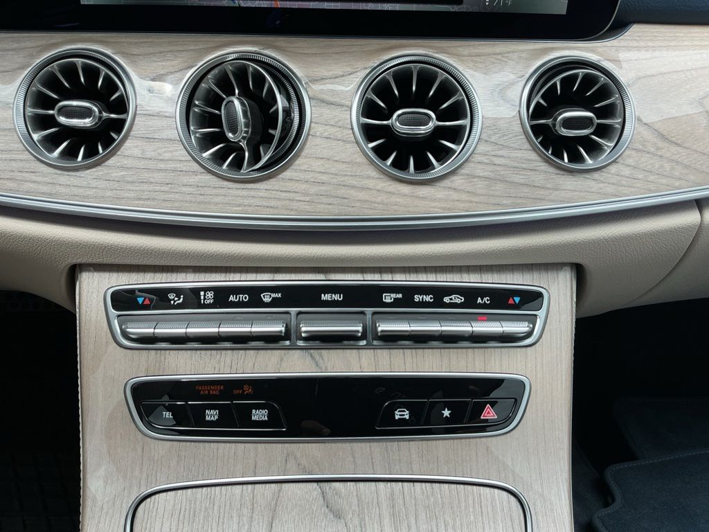 Thumbnail: 2023 Mercedes-Benz E-Class - 30