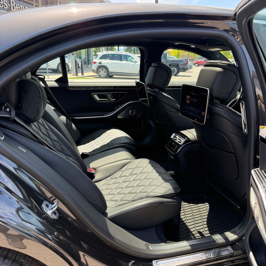 Thumbnail: 2024 Mercedes-Benz S-Class - 29