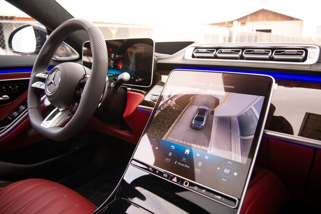 Thumbnail: 2026 Mercedes-Benz S-Class - 23