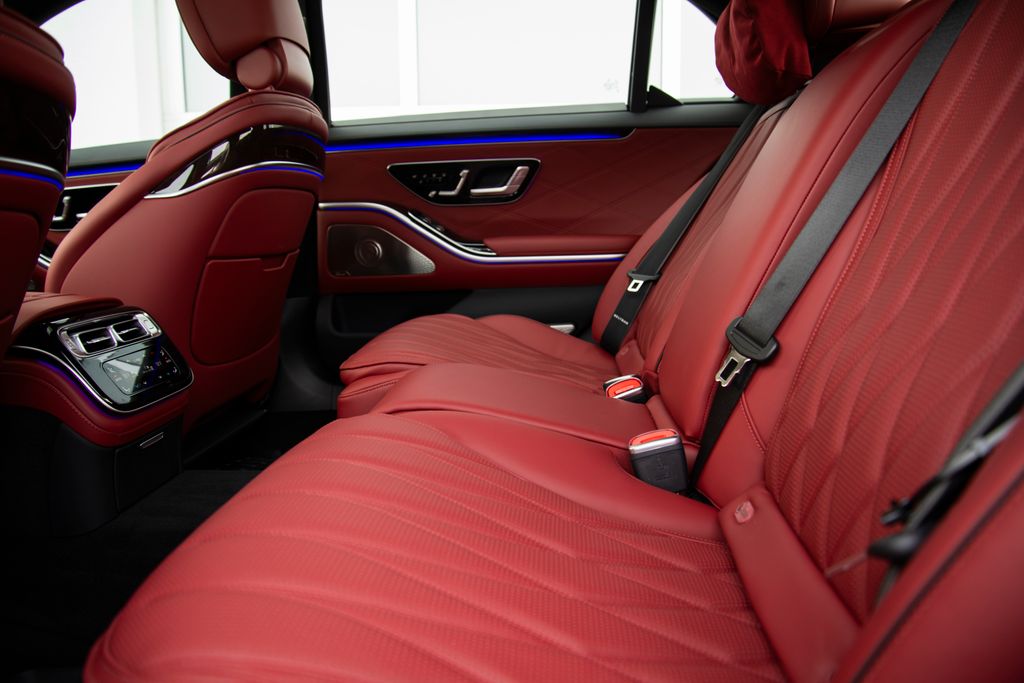 Thumbnail: 2026 Mercedes-Benz S-Class - 11