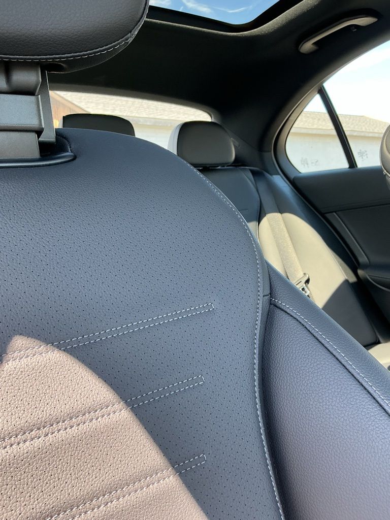 Thumbnail: 2025 Mercedes-Benz C-Class - 11