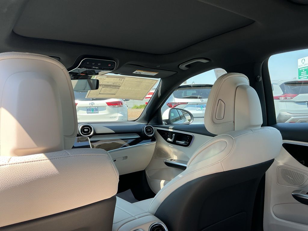 Thumbnail: 2026 Mercedes-Benz C-Class - 27
