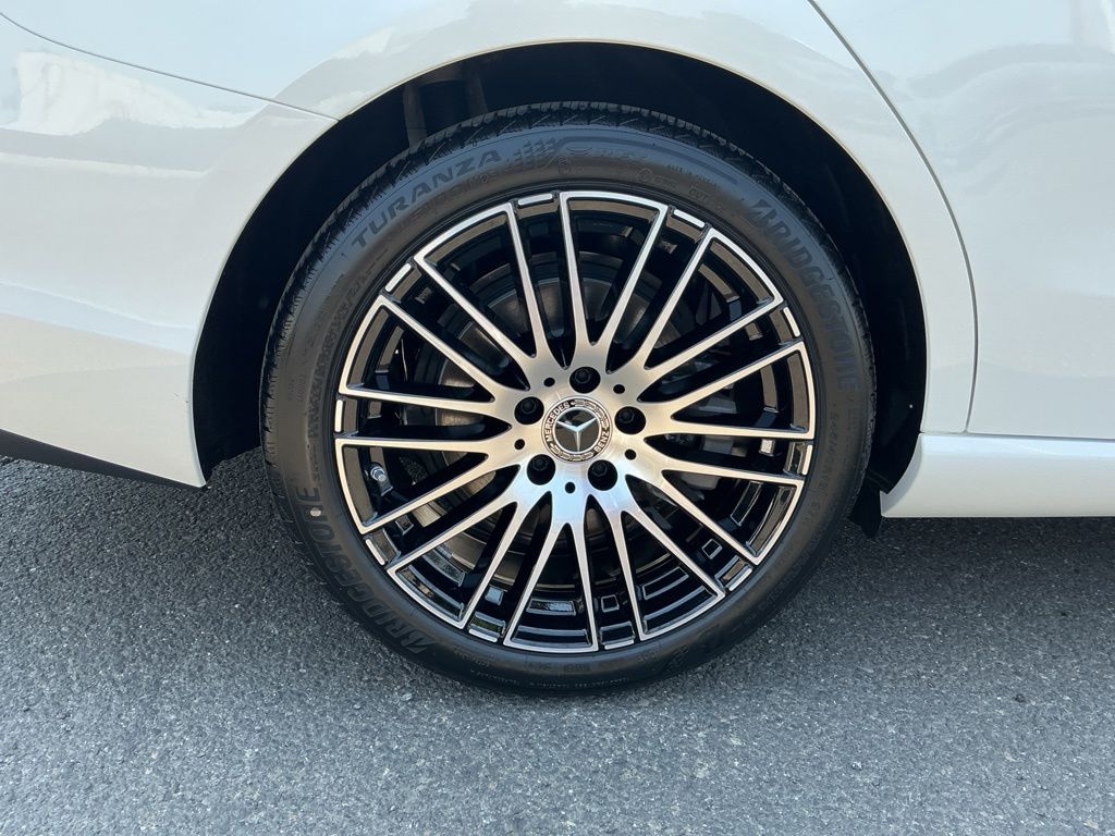 Thumbnail: 2026 Mercedes-Benz C-Class - 18