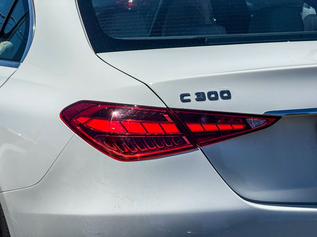 Thumbnail: 2023 Mercedes-Benz C-Class - 6