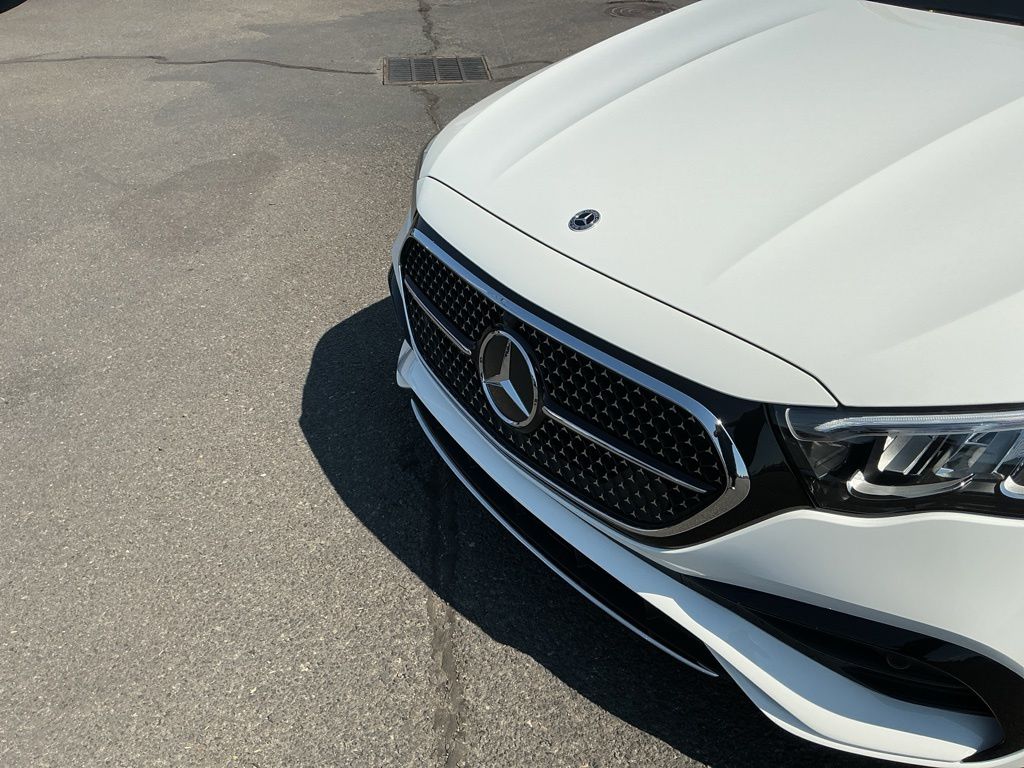Thumbnail: 2026 Mercedes-Benz E-Class - 5