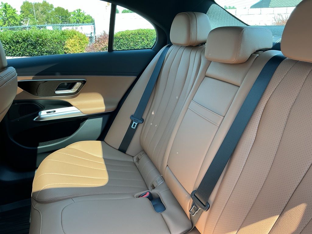 Thumbnail: 2026 Mercedes-Benz E-Class - 25