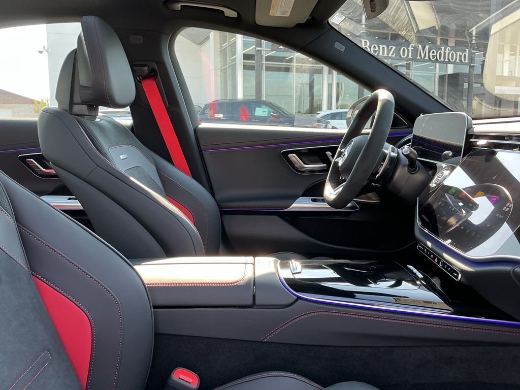 Thumbnail: 2026 Mercedes-Benz E-Class - 23