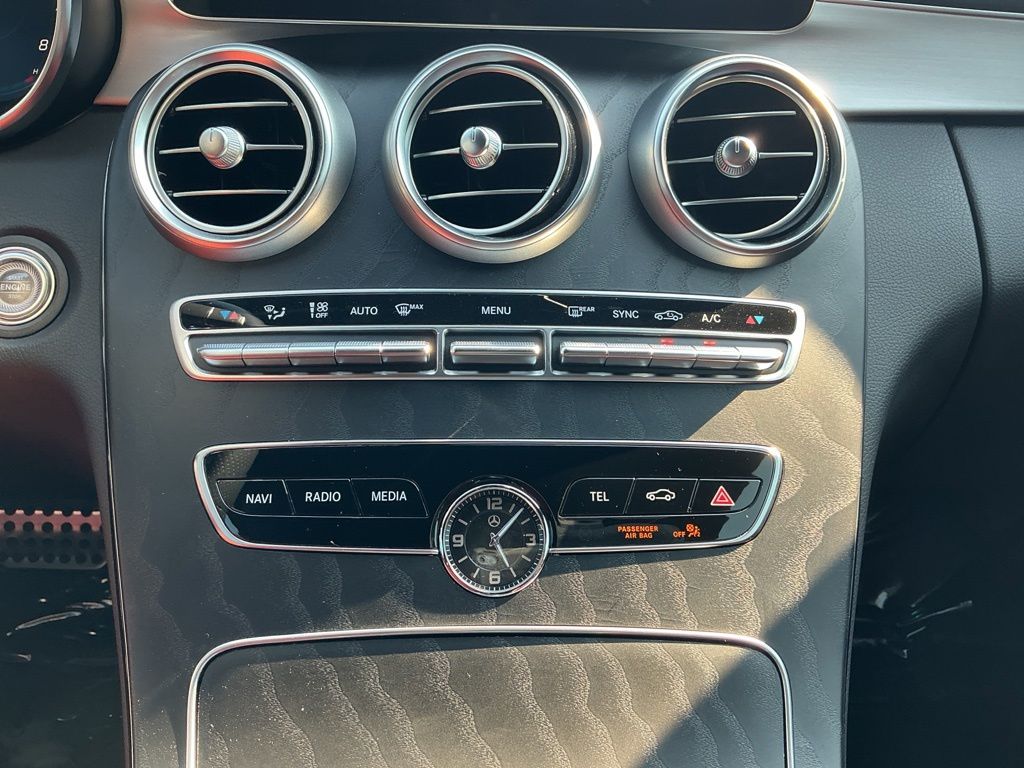 Thumbnail: 2023 Mercedes-Benz C-Class - 28