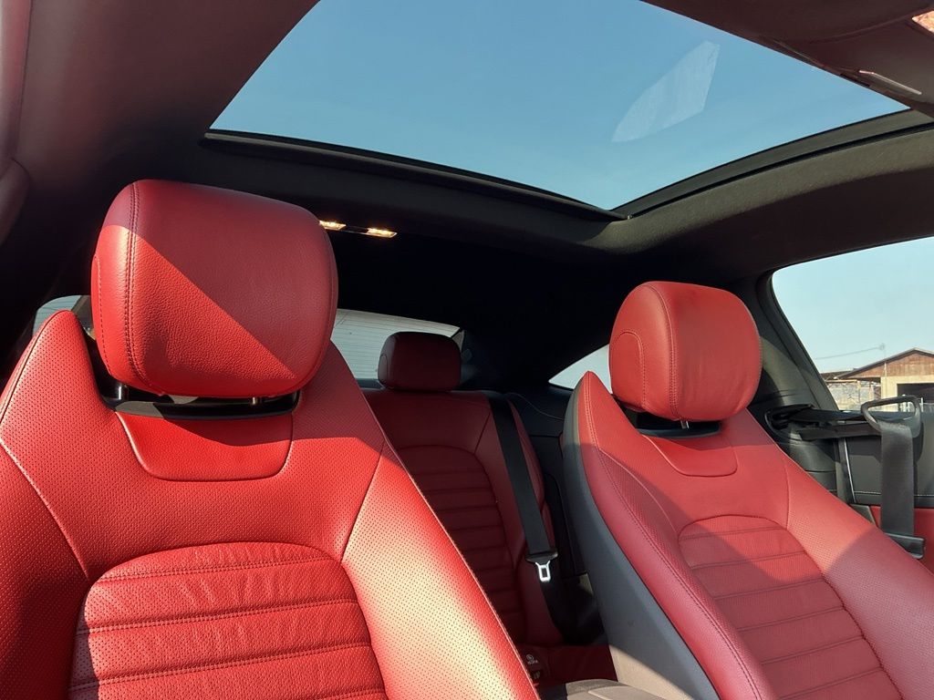 Thumbnail: 2023 Mercedes-Benz C-Class - 25