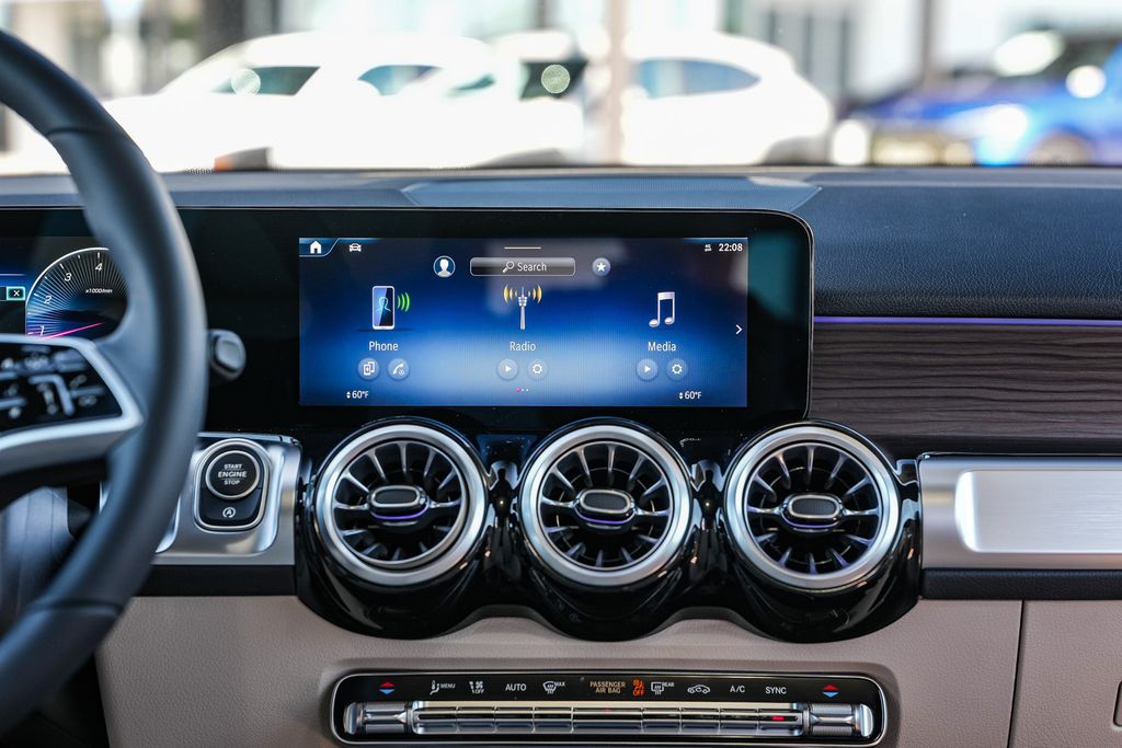 Thumbnail: 2026 Mercedes-Benz GLB - 23