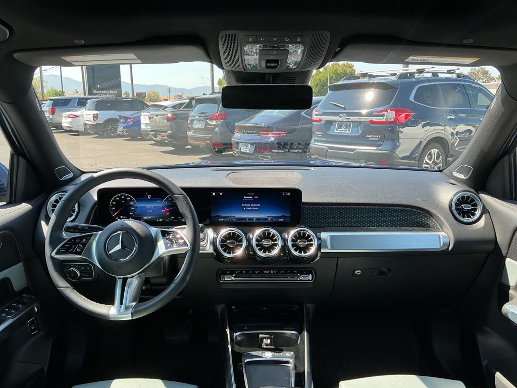 Thumbnail: 2026 Mercedes-Benz GLB - 8
