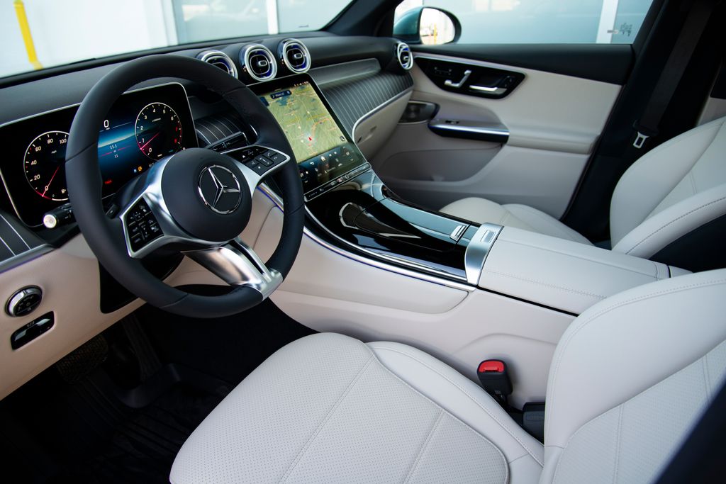 Thumbnail: 2026 Mercedes-Benz GLC - 2