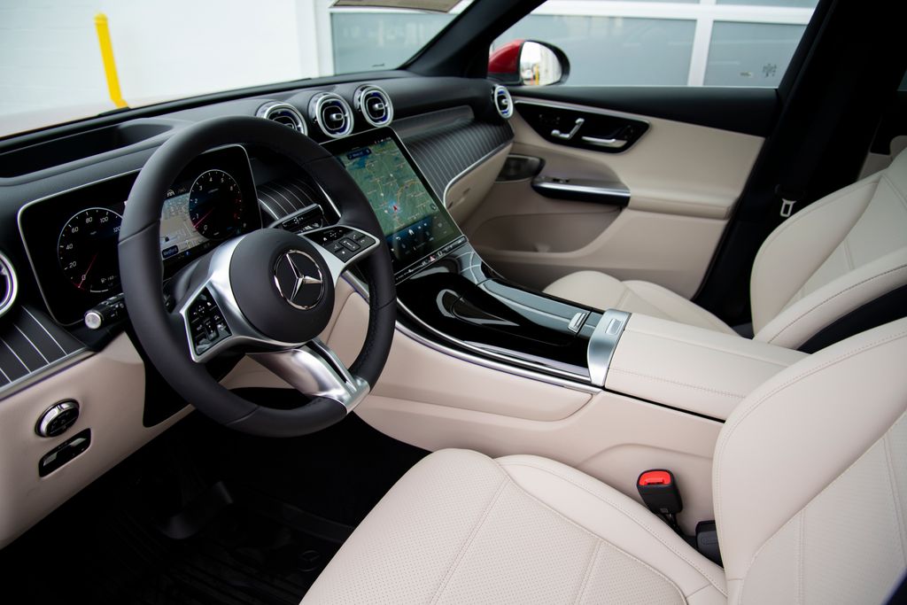 Thumbnail: 2026 Mercedes-Benz GLC - 2
