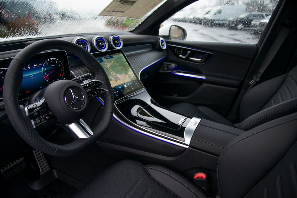 Thumbnail: 2026 Mercedes-Benz GLC - 2