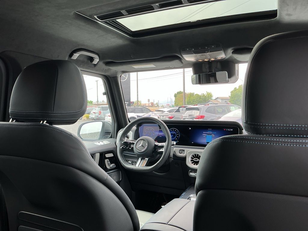 Thumbnail: 2025 Mercedes-Benz G-Class - 24
