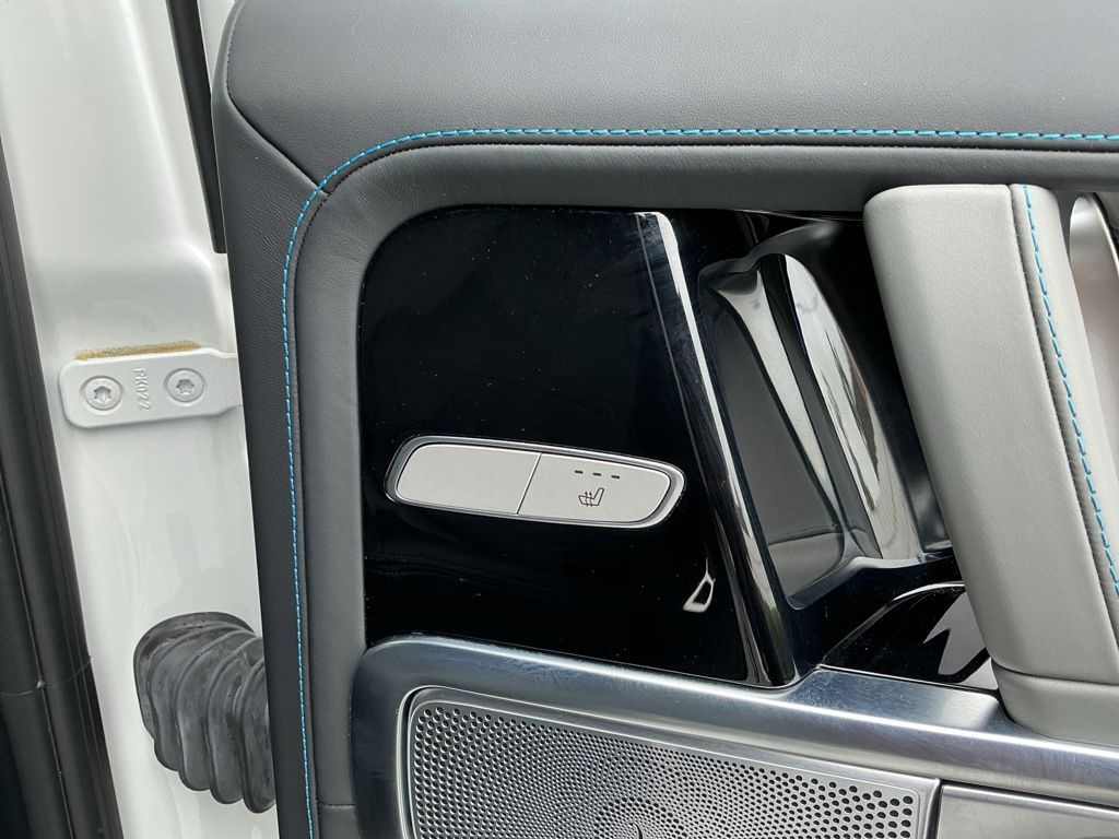 Thumbnail: 2025 Mercedes-Benz G-Class - 25