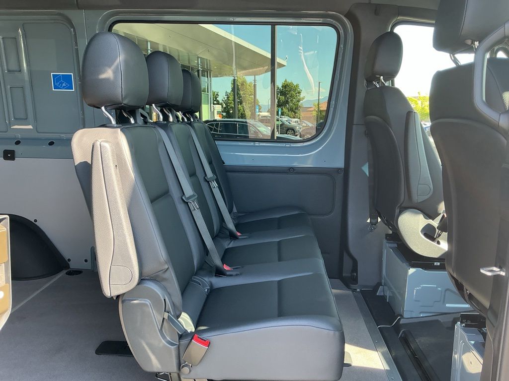 Thumbnail: 2026 Mercedes-Benz Sprinter - 10