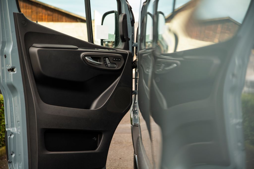 Thumbnail: 2026 Mercedes-Benz Sprinter - 18