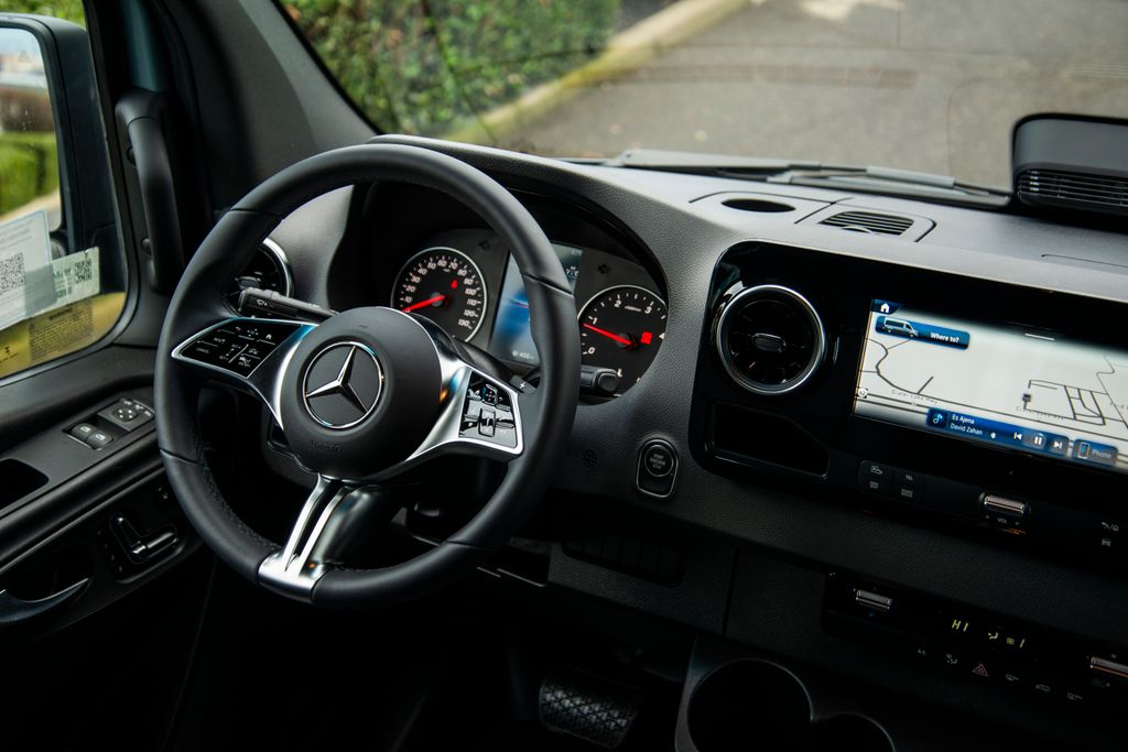 Thumbnail: 2026 Mercedes-Benz Sprinter - 19