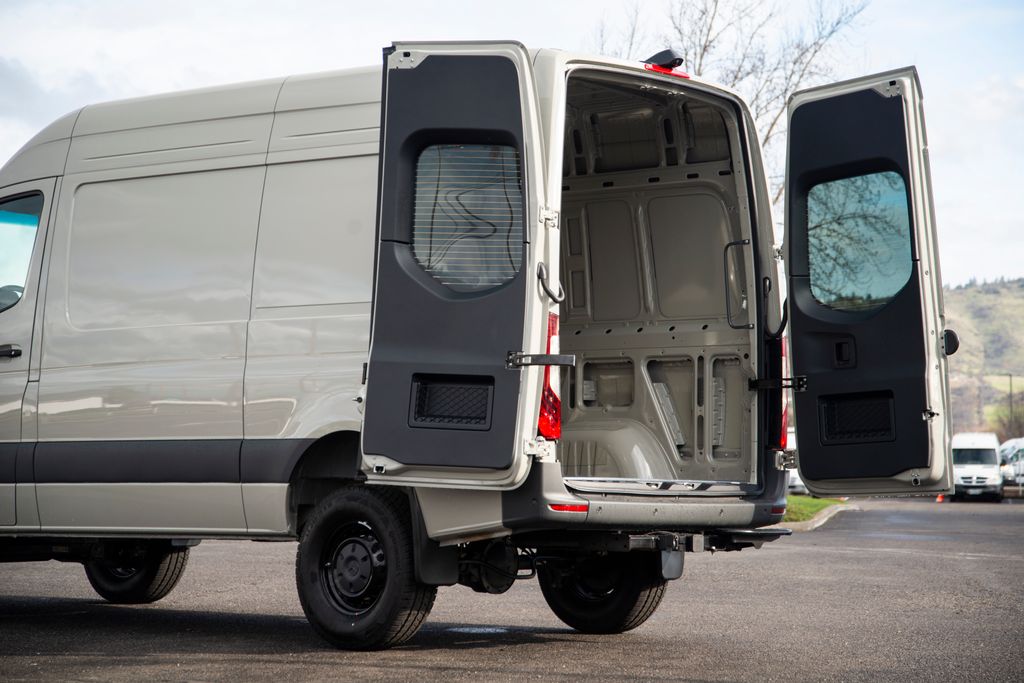 Thumbnail: 2026 Mercedes-Benz Sprinter - 19