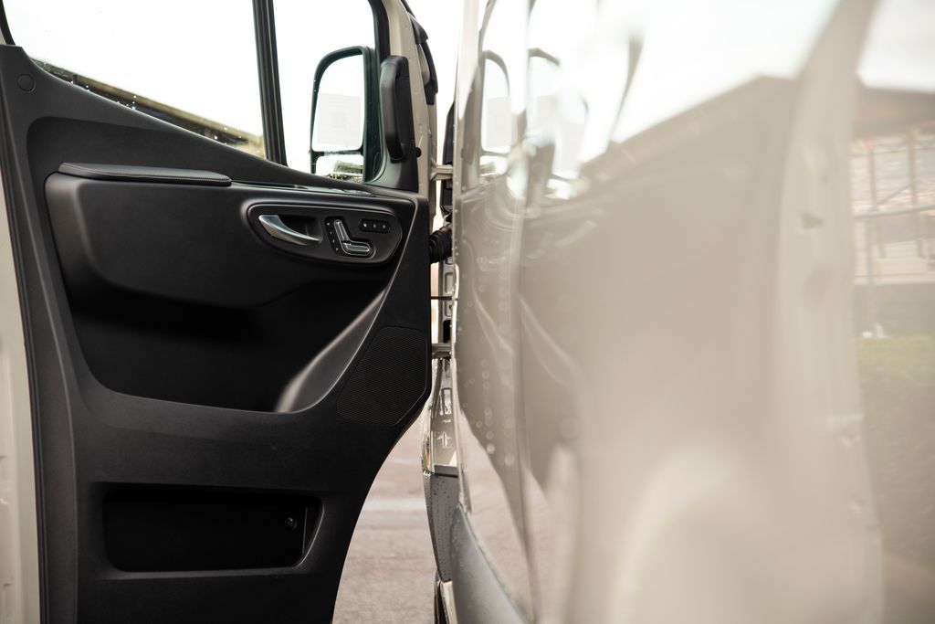 Thumbnail: 2026 Mercedes-Benz Sprinter - 20