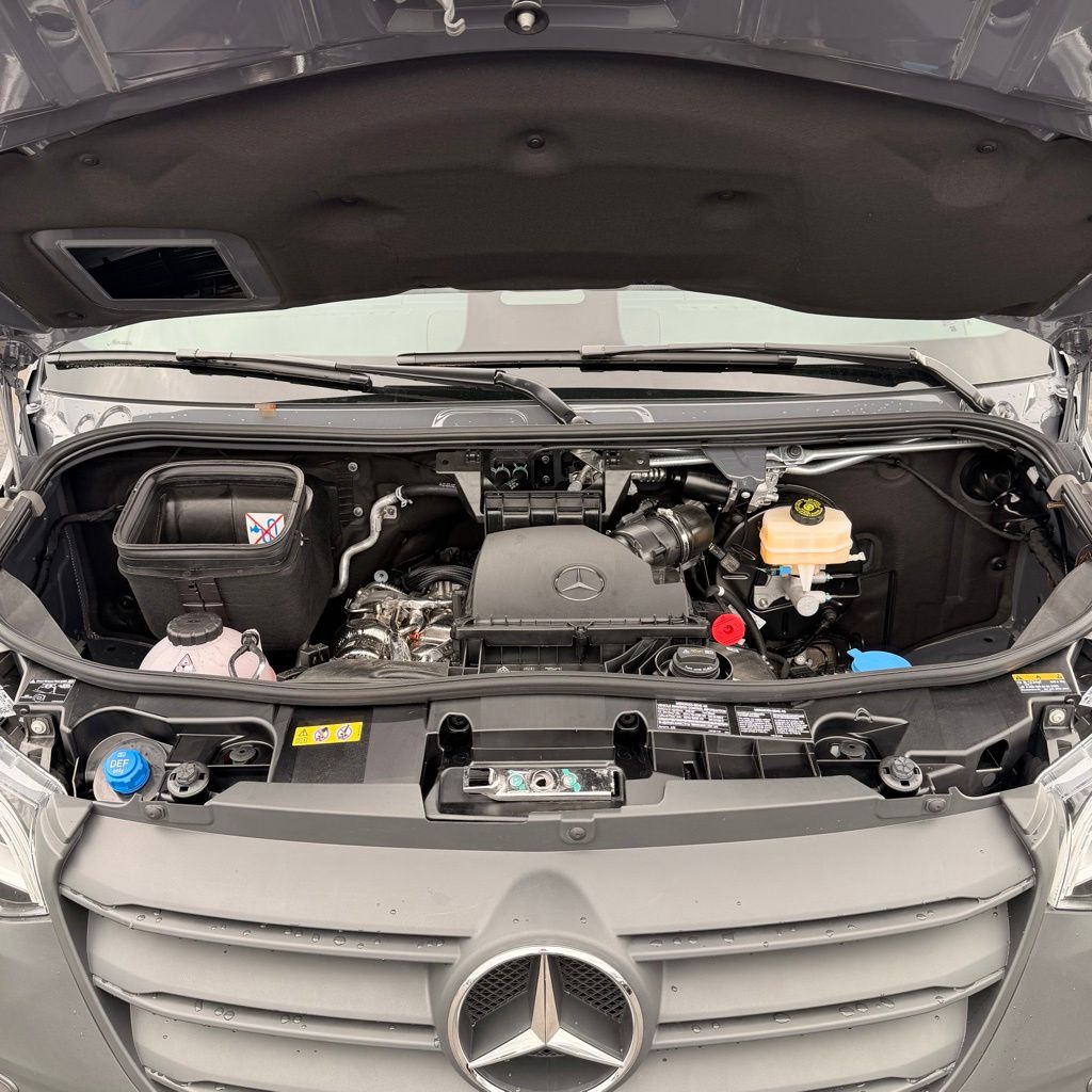 Thumbnail: 2026 Mercedes-Benz Sprinter - 9