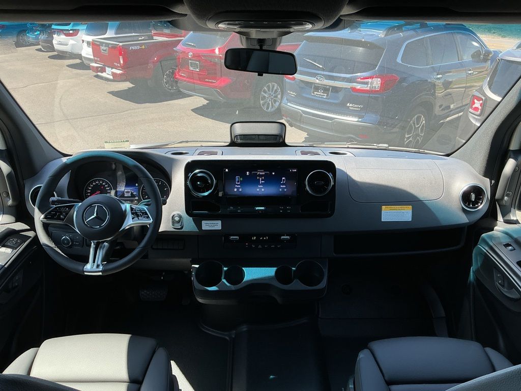 Thumbnail: 2026 Mercedes-Benz Sprinter - 2