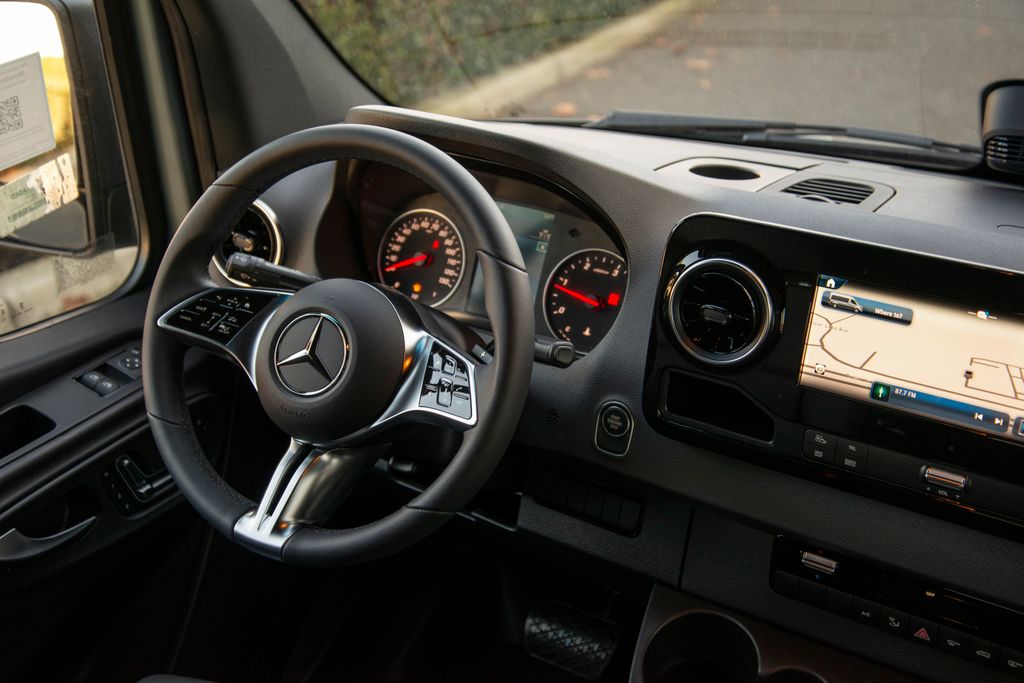 Thumbnail: 2026 Mercedes-Benz Sprinter - 19