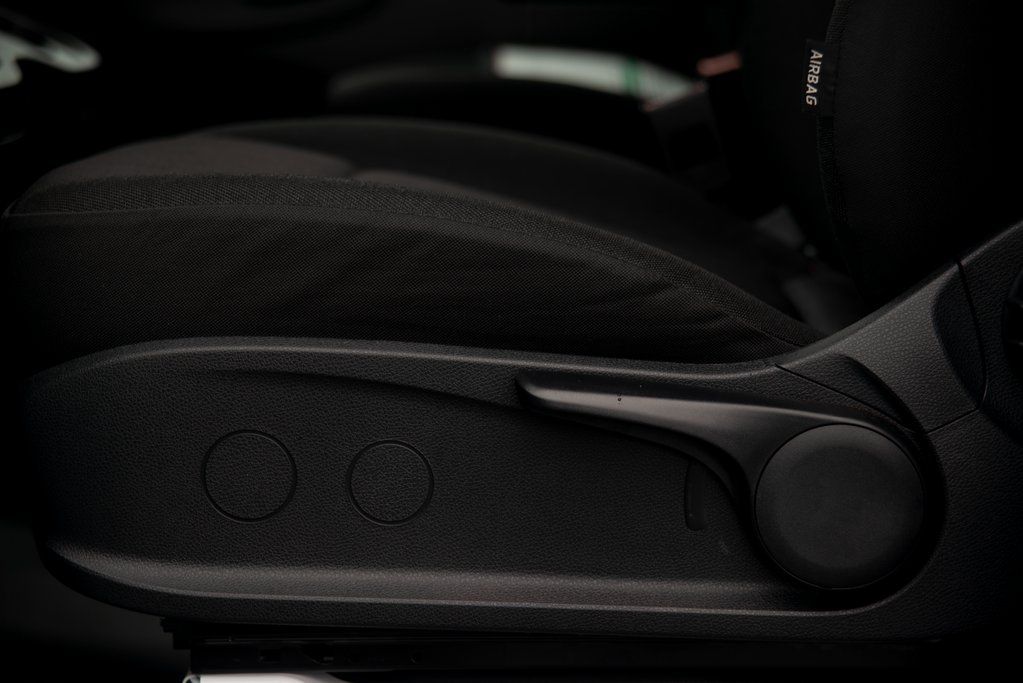 Thumbnail: 2025 Mercedes-Benz Sprinter - 35