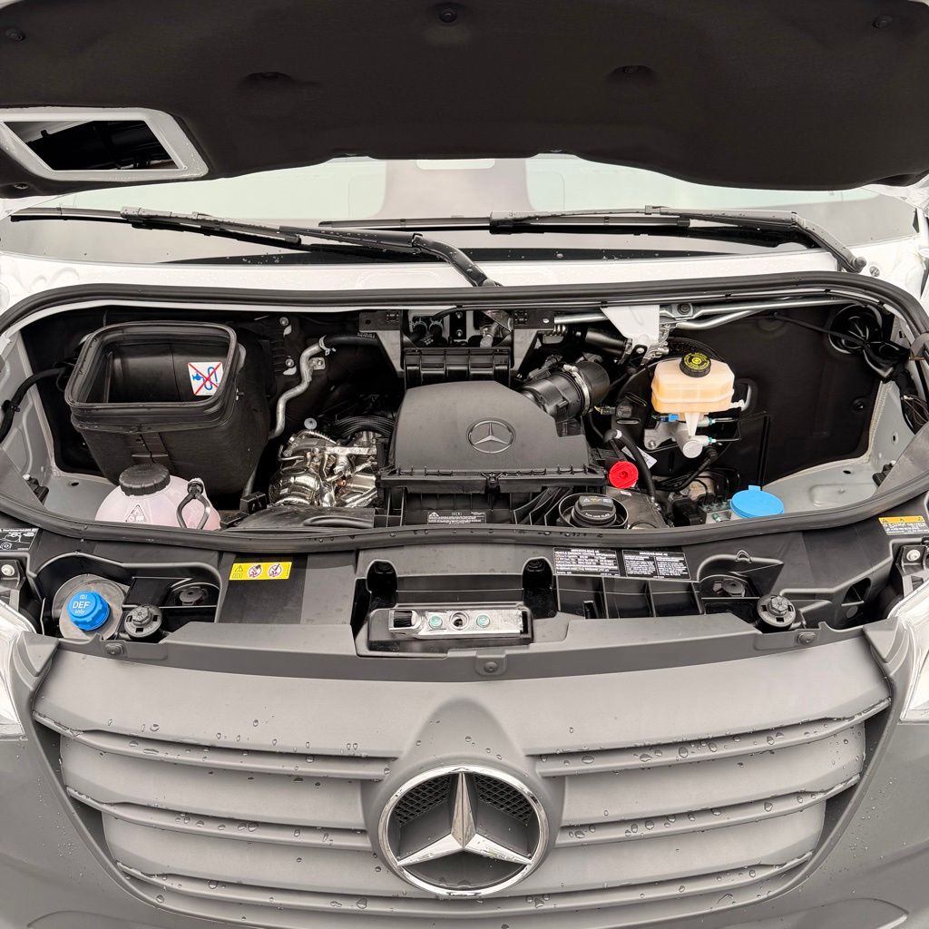Thumbnail: 2026 Mercedes-Benz Sprinter - 9