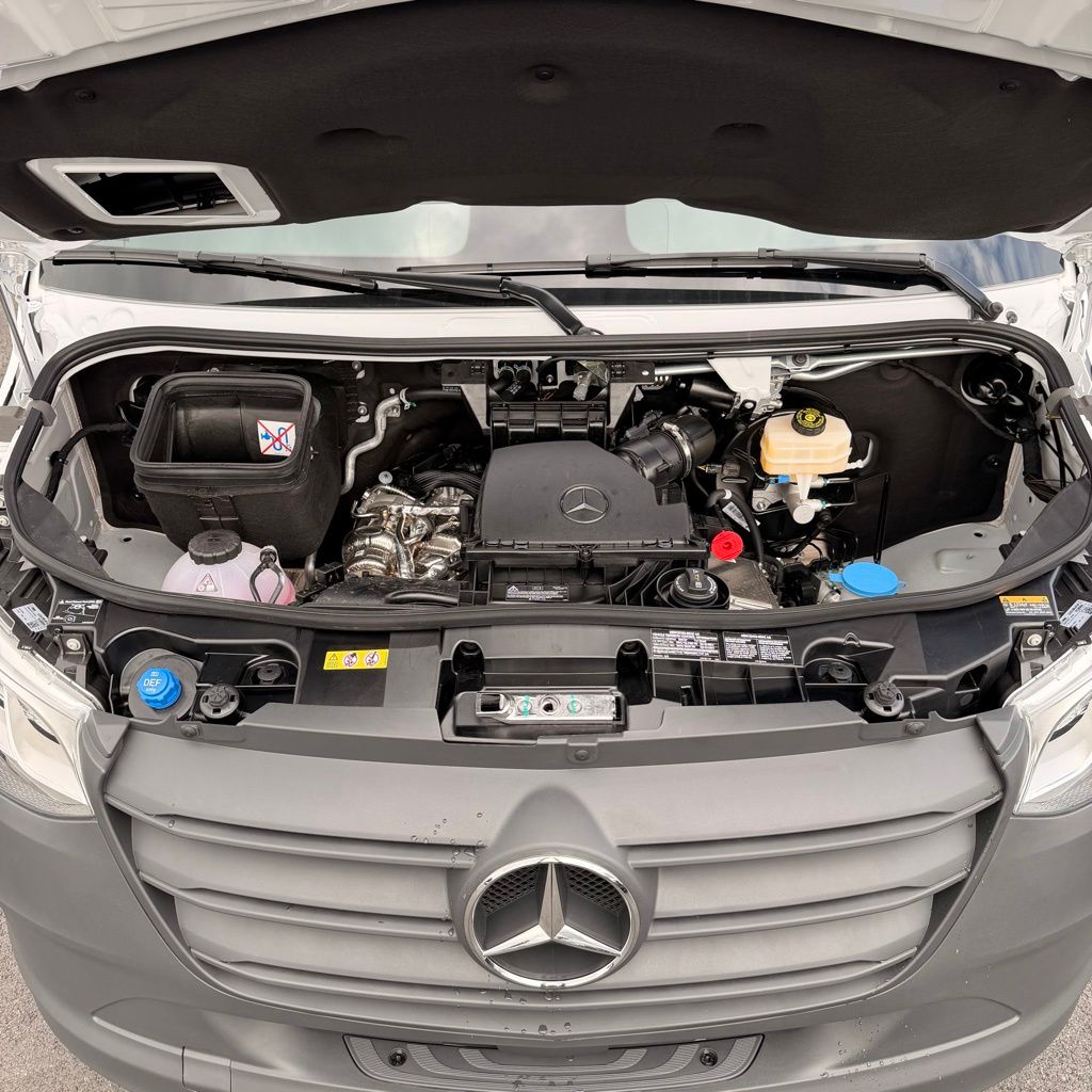 Thumbnail: 2026 Mercedes-Benz Sprinter - 8