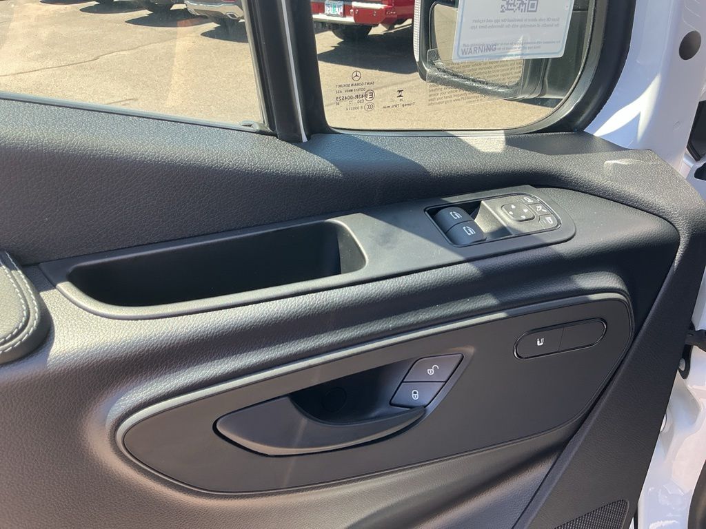 Thumbnail: 2026 Mercedes-Benz Sprinter - 22