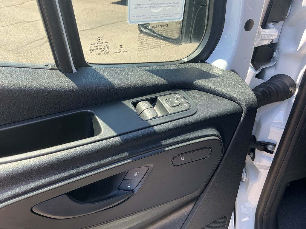 Thumbnail: 2026 Mercedes-Benz Sprinter - 25
