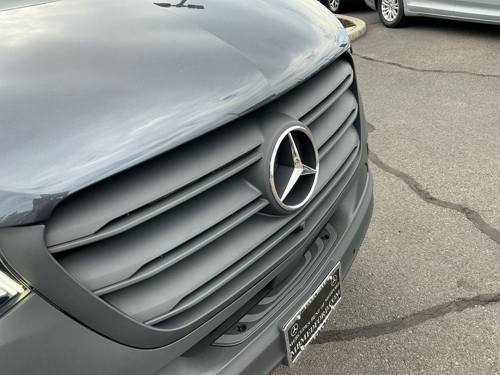 Thumbnail: 2026 Mercedes-Benz Sprinter - 16