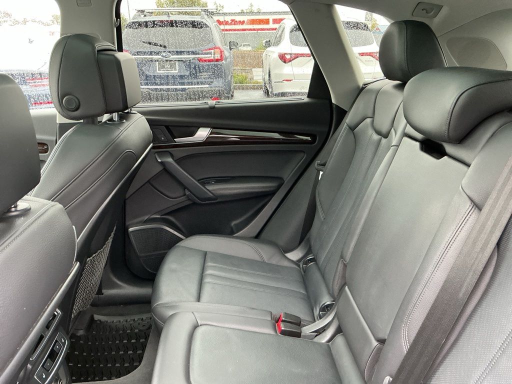 Thumbnail: 2019 Audi Q5 - 28