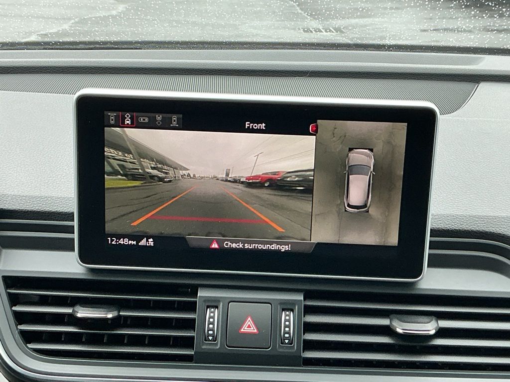 Thumbnail: 2019 Audi Q5 - 13